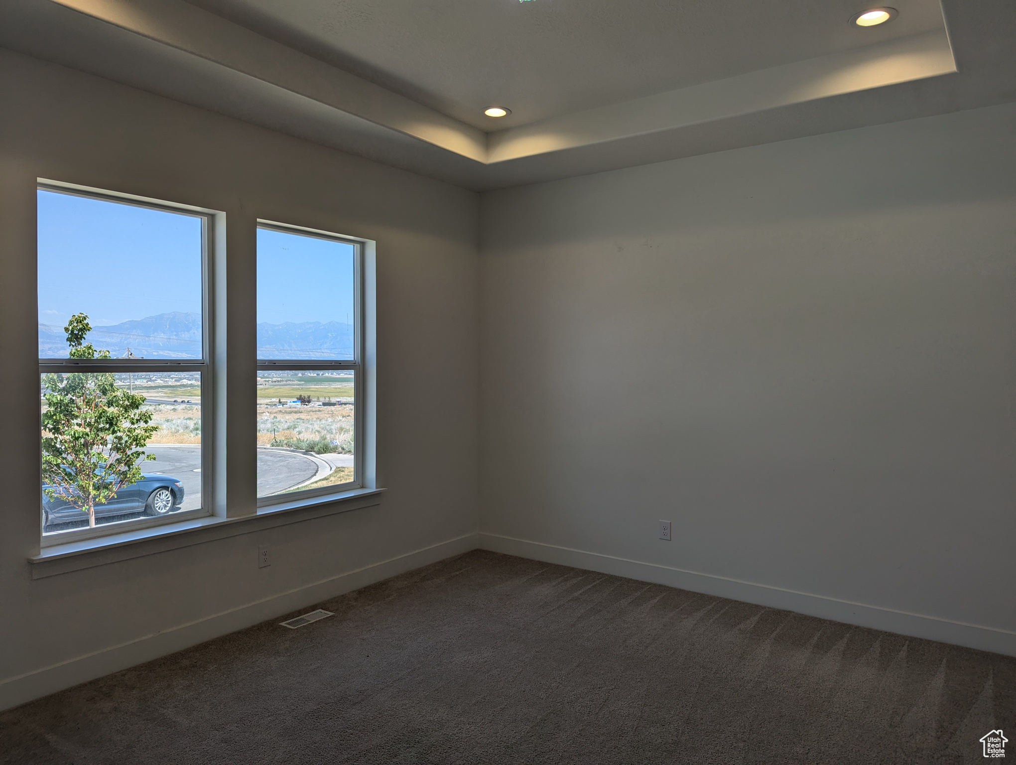 QUAILHILL AT MT SARATOGA - Residential