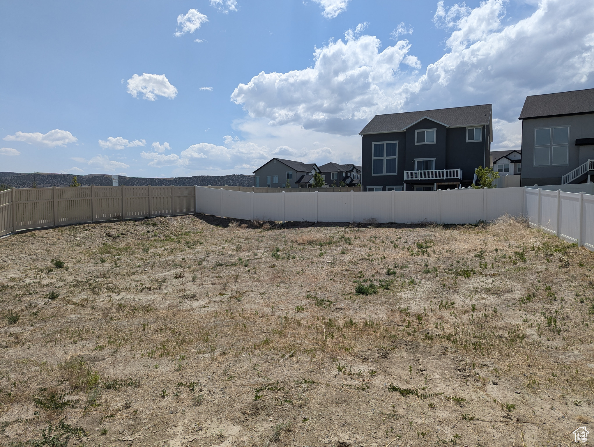 QUAILHILL AT MT SARATOGA - Residential