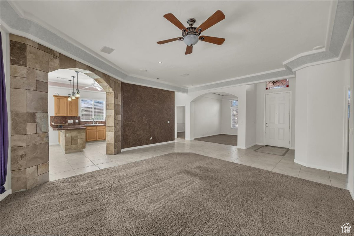 PARADISE CANYON - Residential
