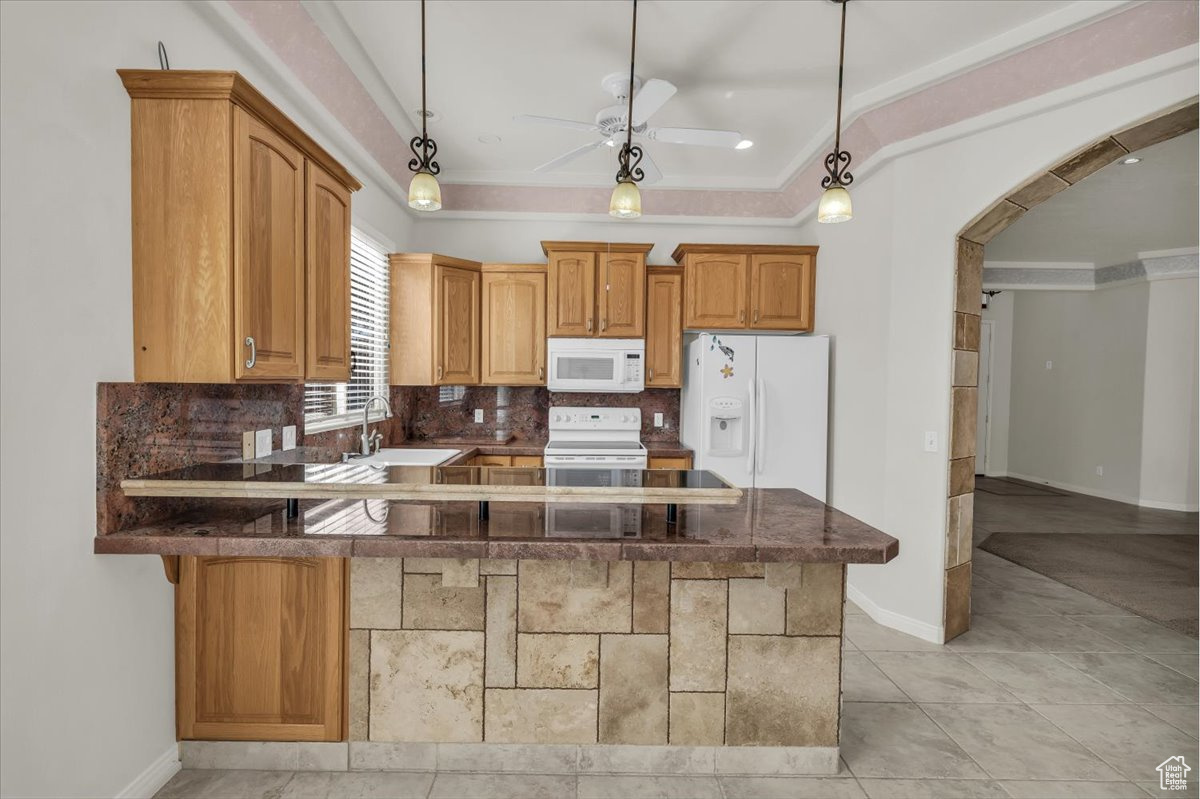PARADISE CANYON - Residential