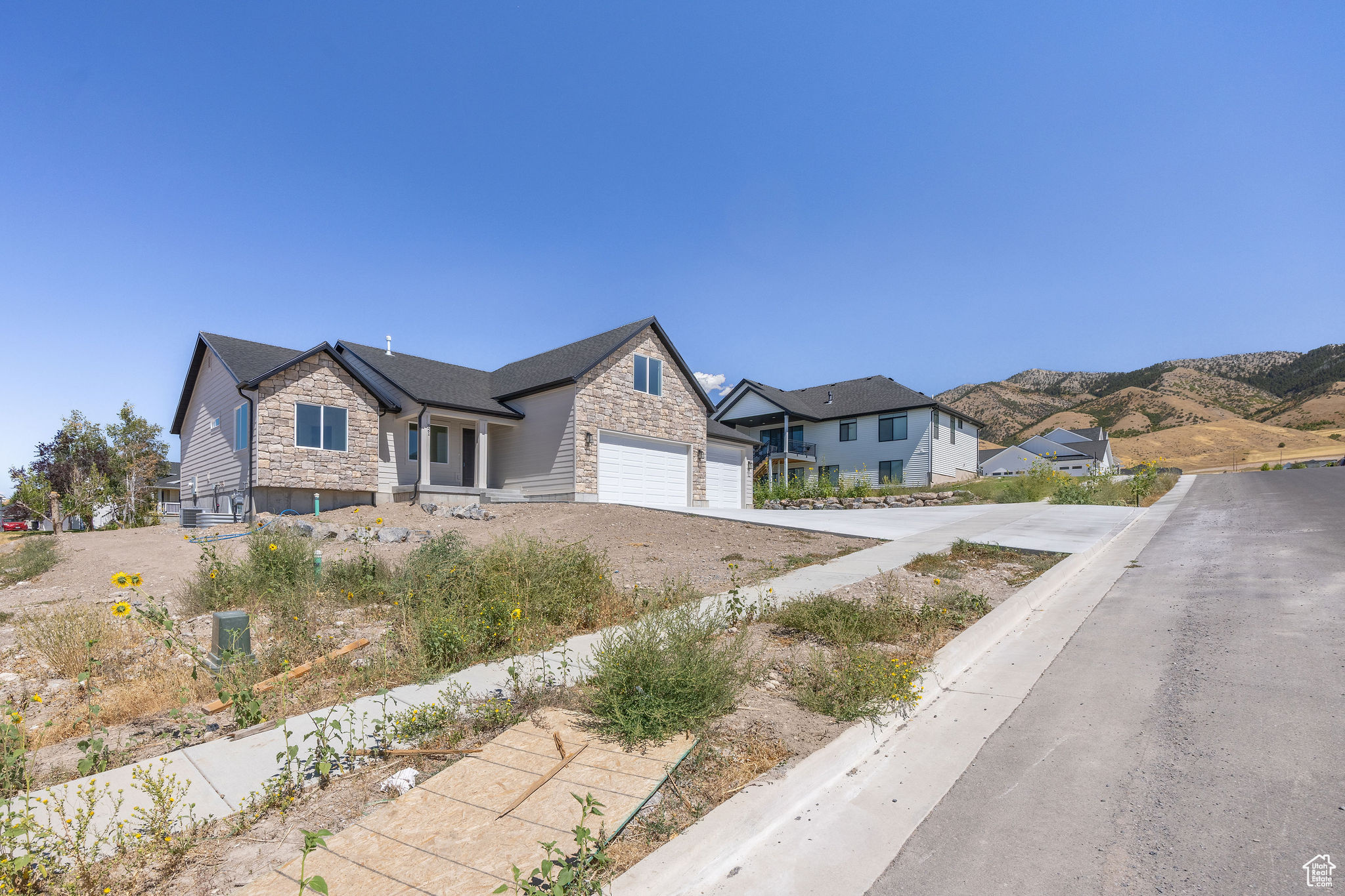 JUNIPER TRAILS PHASE 1 - Residential