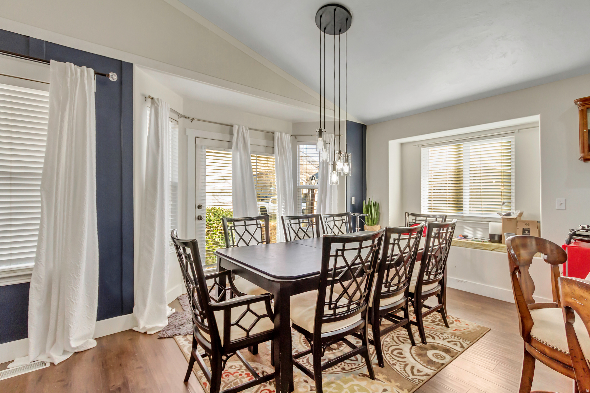 PIONEER - Residential