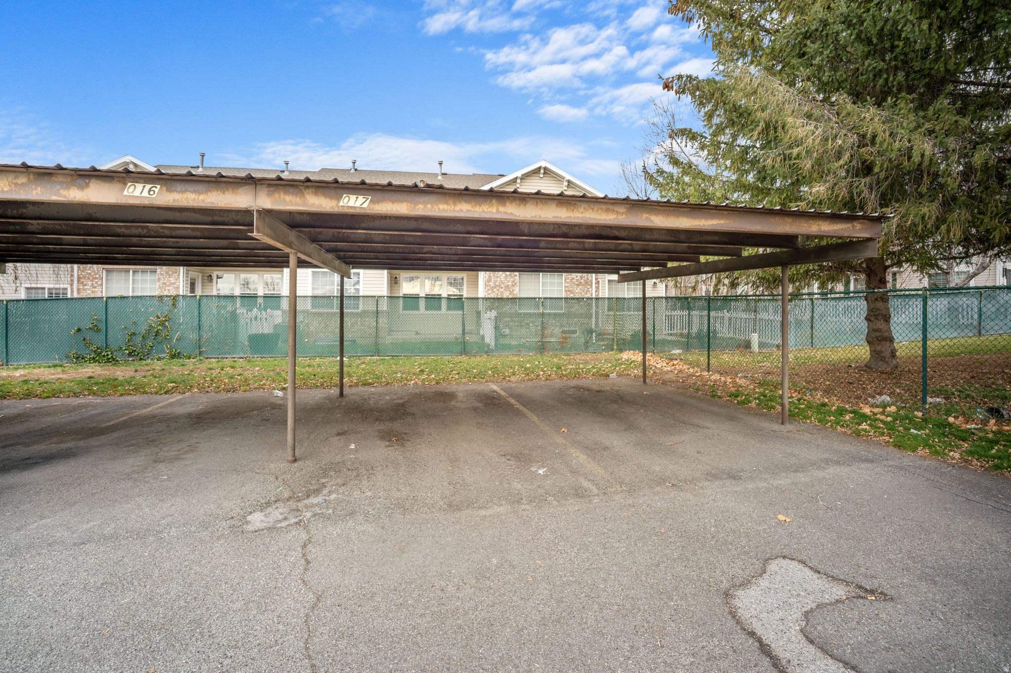 CEDAR SPRINGS - Residential