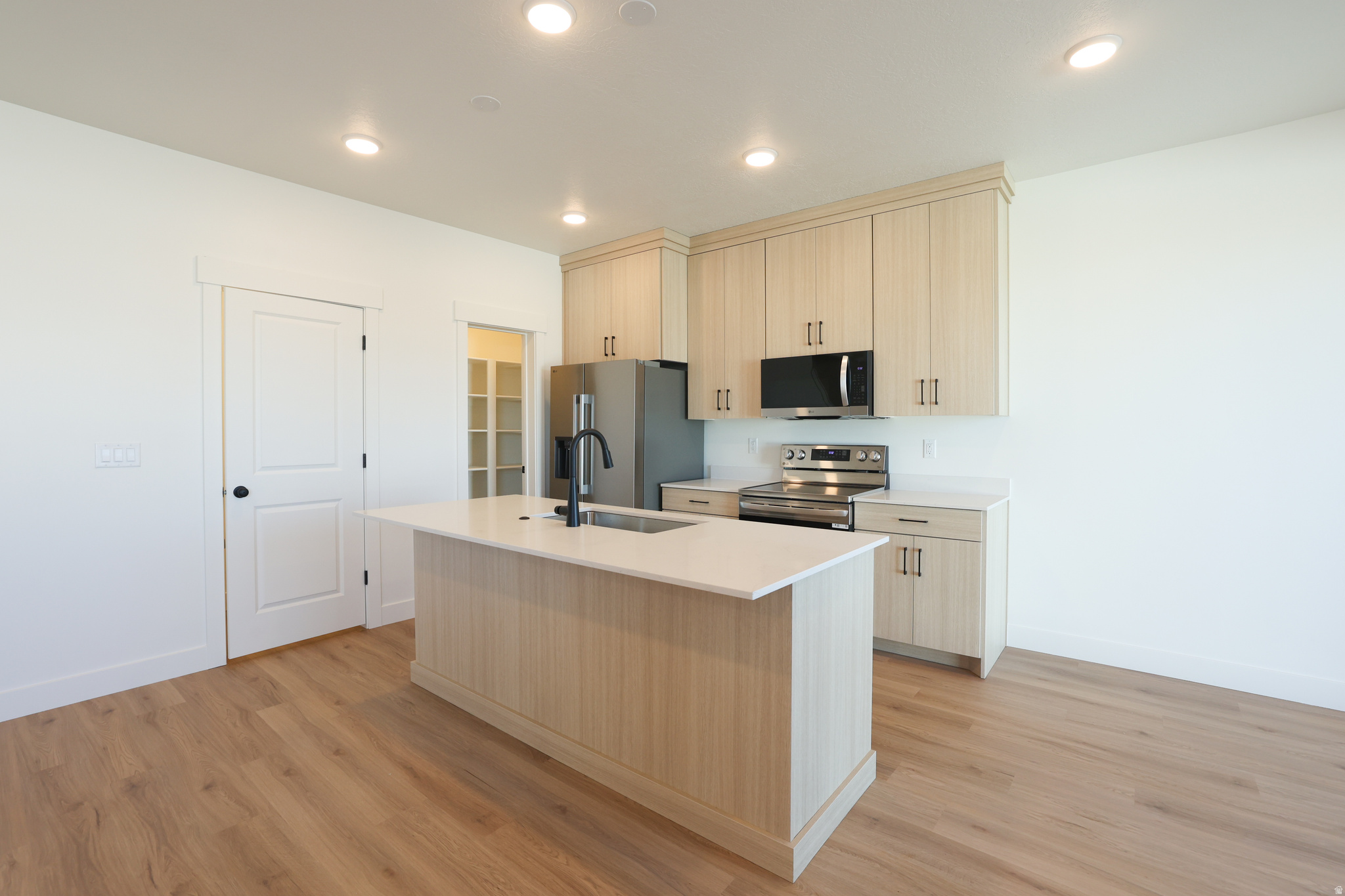 MAGNOLIA - Residential