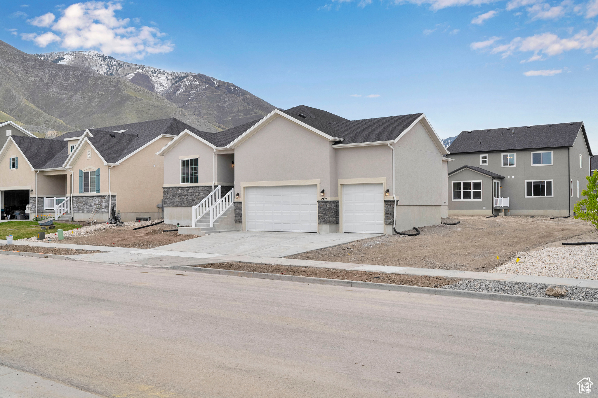 PASTURES AT SADDLEBACK - Residential