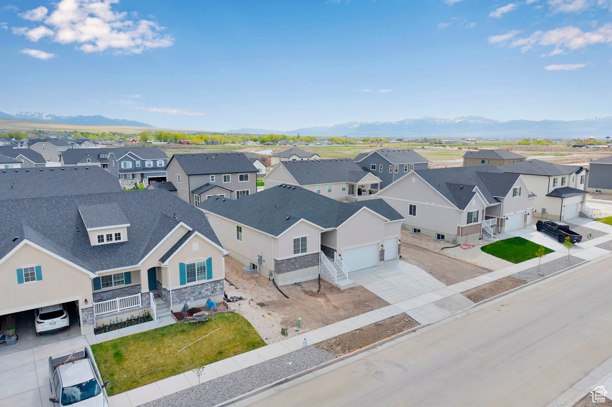 PASTURES AT SADDLEBACK - Residential