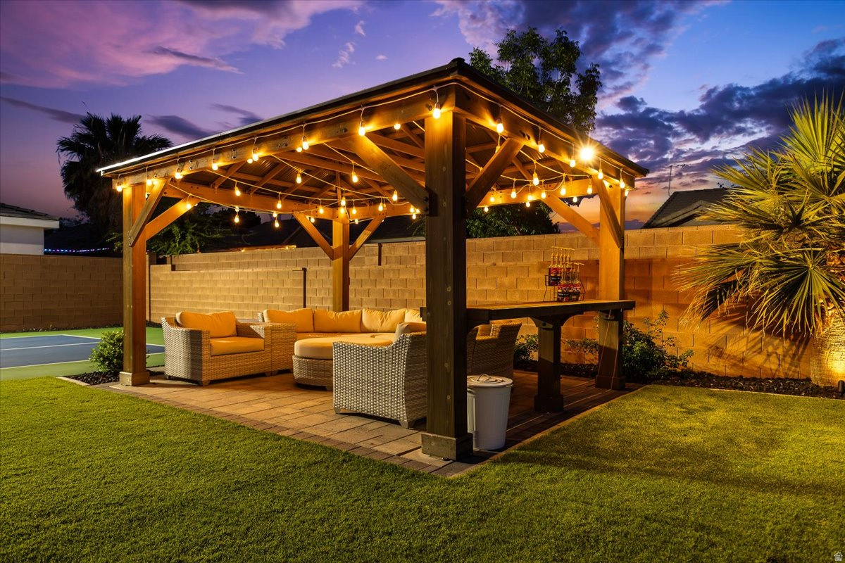 WHITWORTH ESTATES - Residential