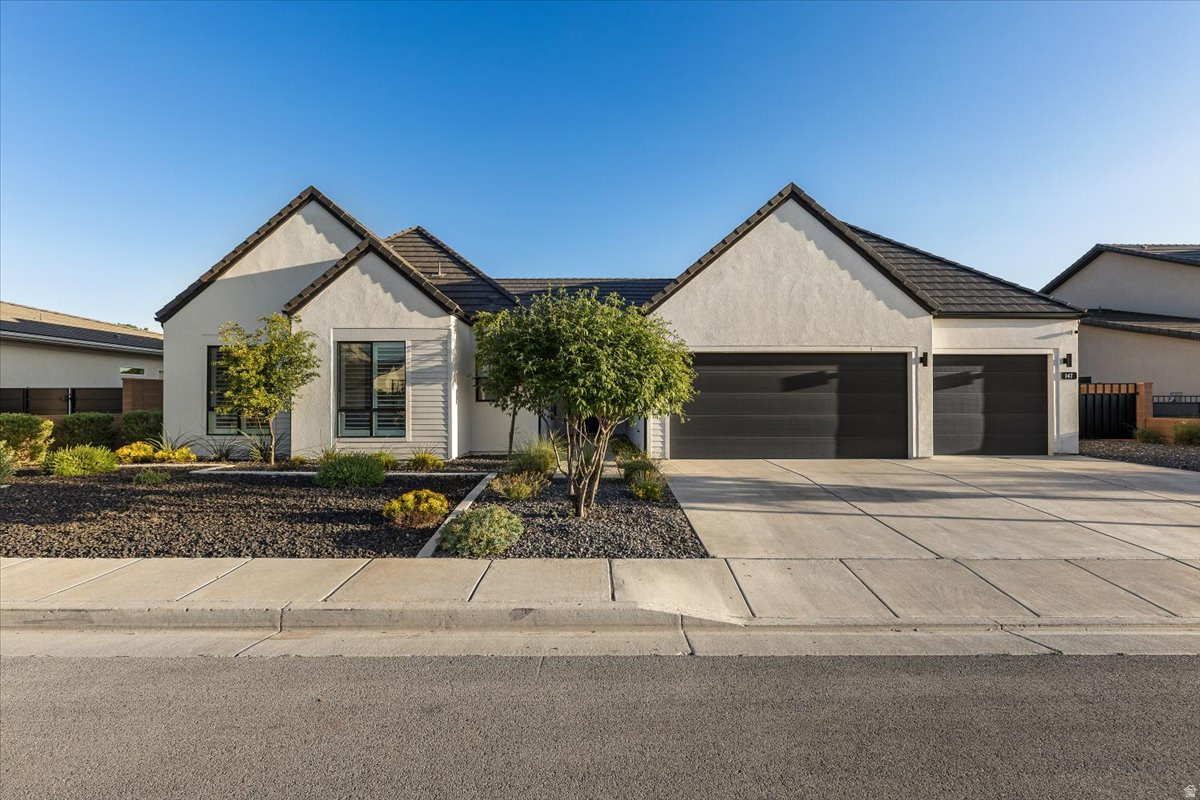 WHITWORTH ESTATES - Residential