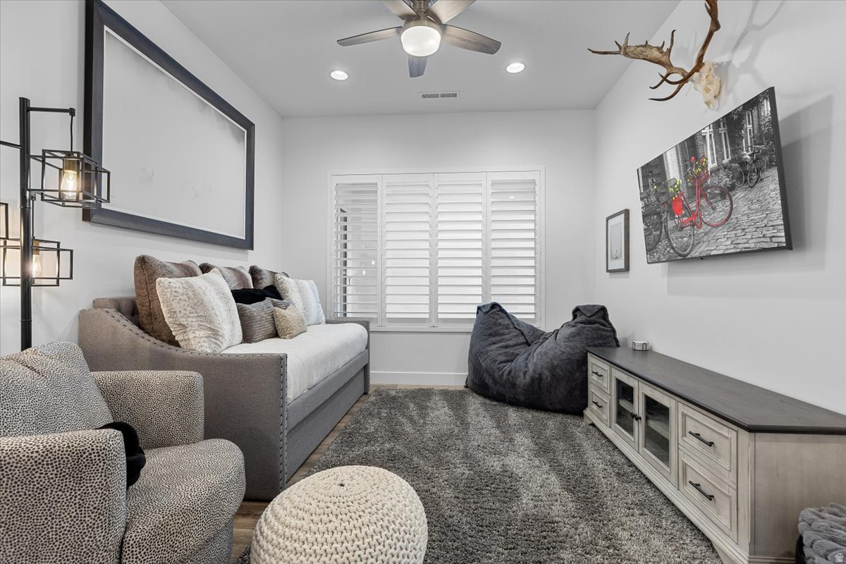 WHITWORTH ESTATES - Residential