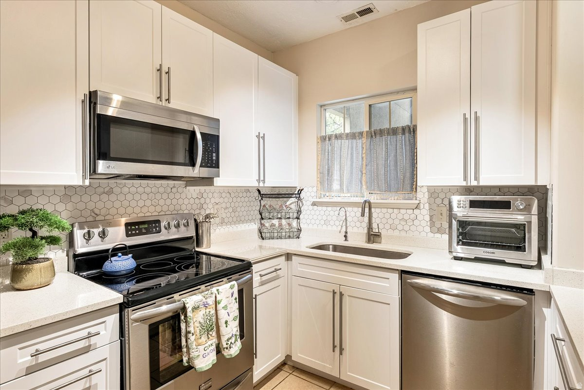 SILVERWOOD ESTATES - Residential