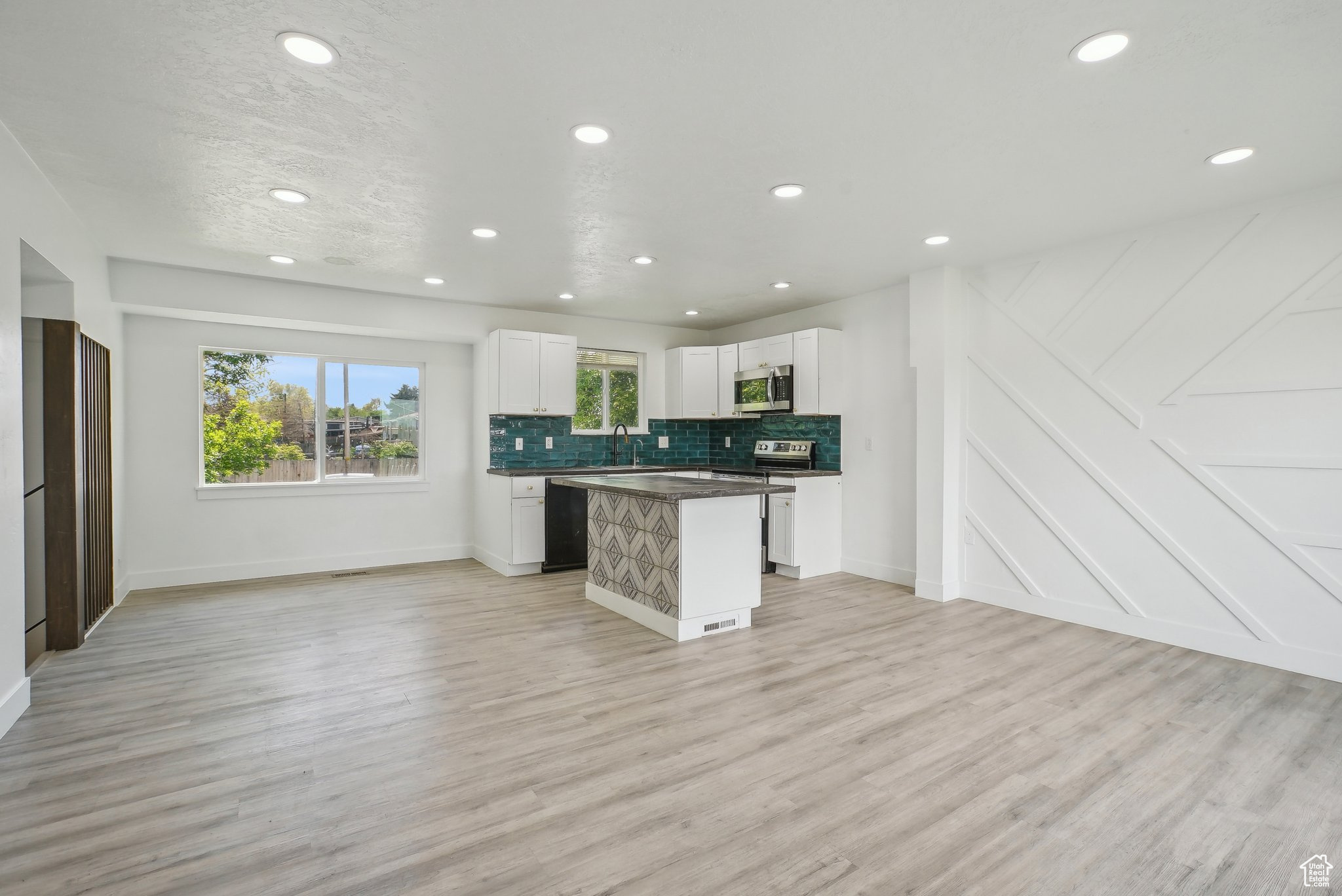 5206 W Hunter Dr, West Valley City, Utah image 4