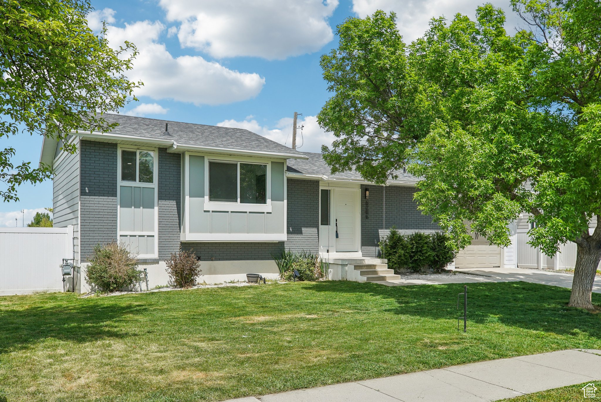 5206 W Hunter Dr, West Valley City, Utah image 2