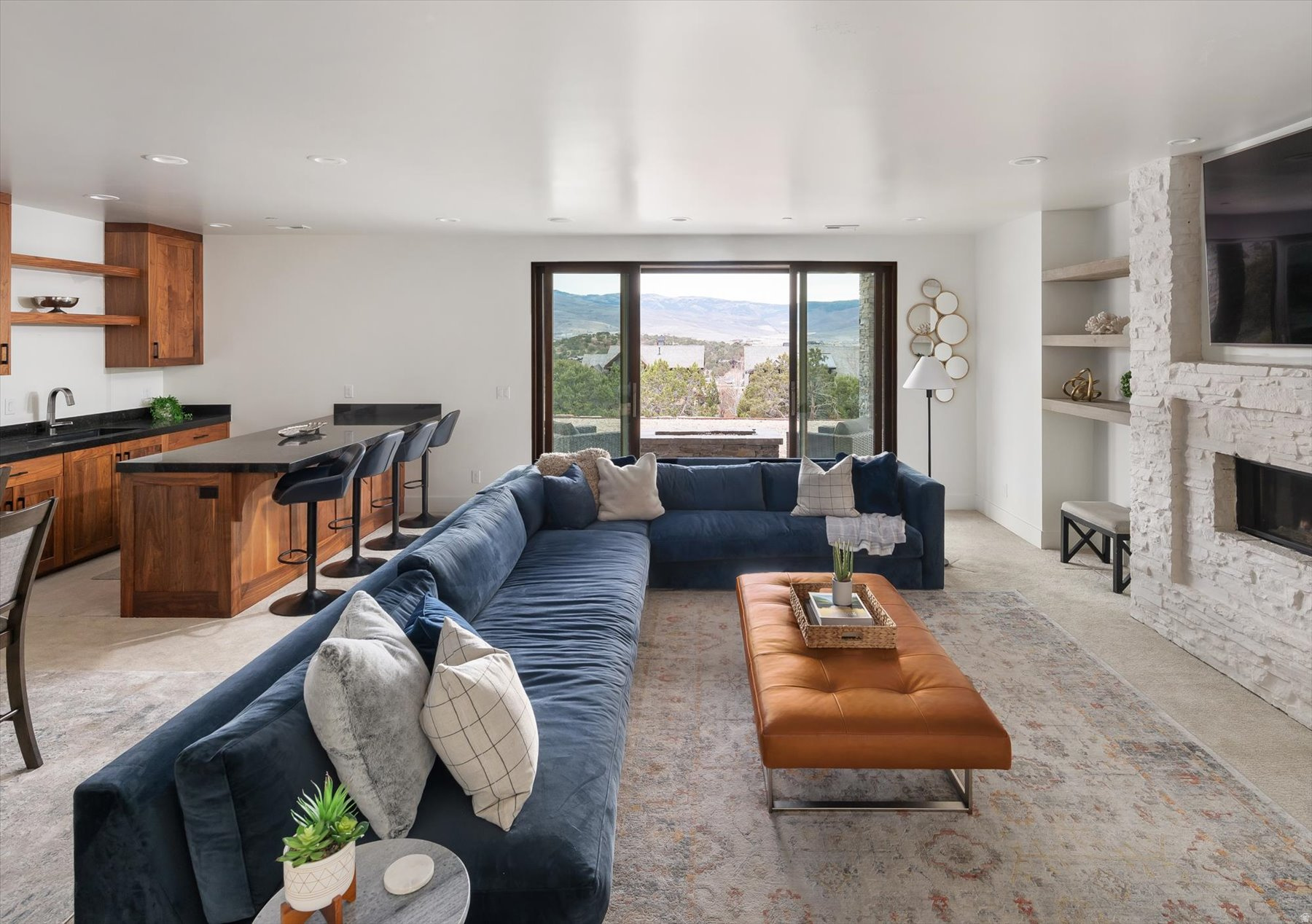 RED LEDGES - Residential