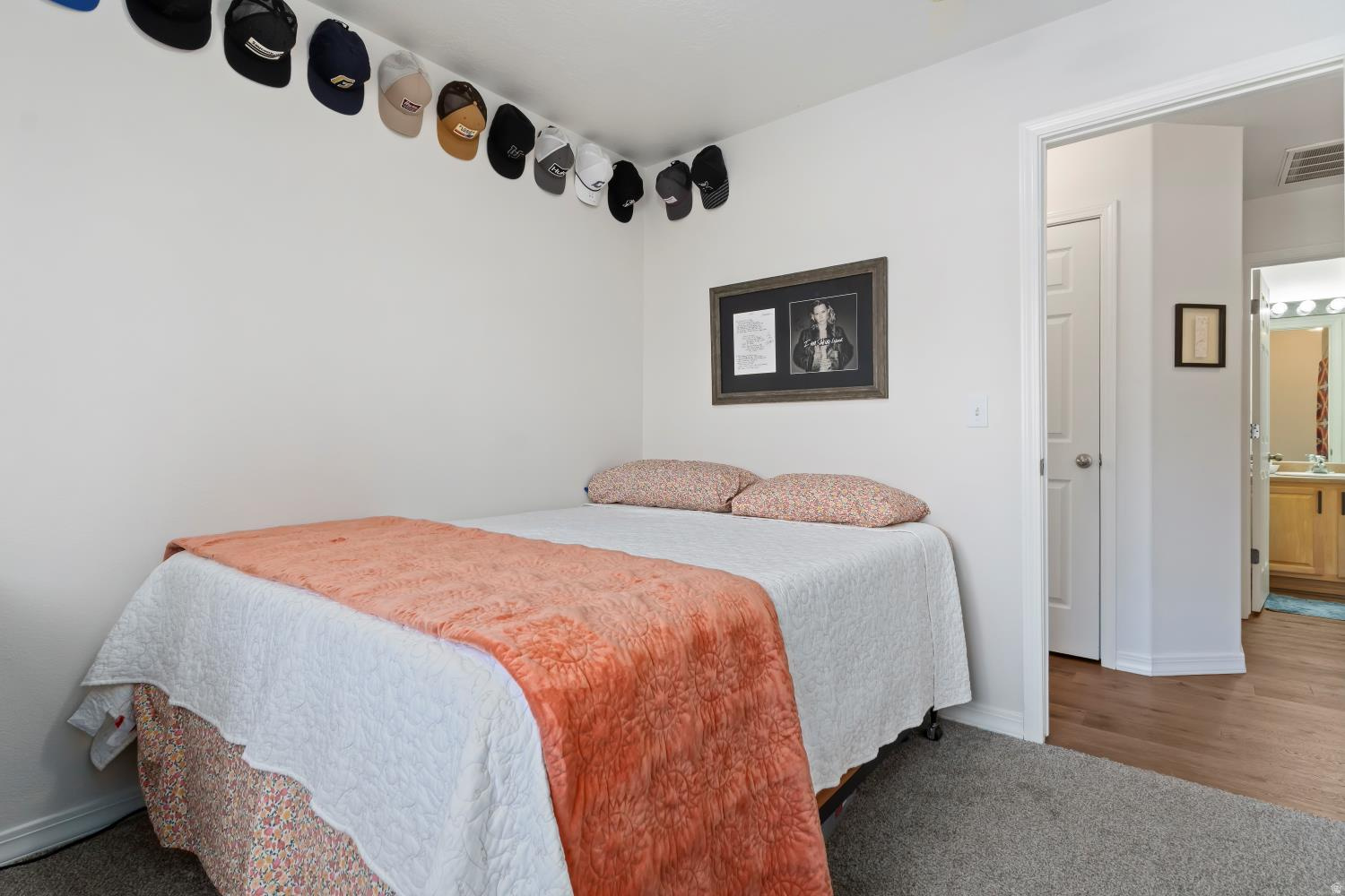 JORDAN - Residential