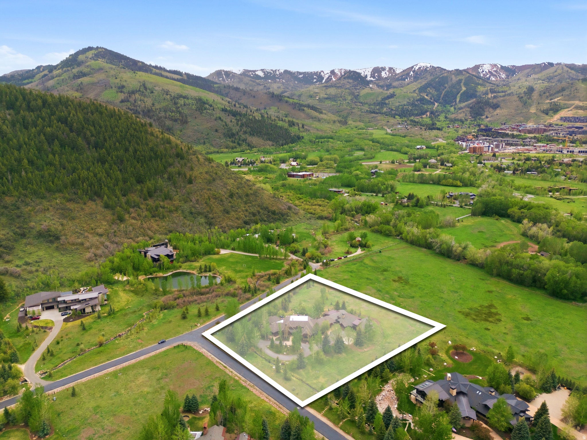 1042 QUARRY MOUNTAIN LN