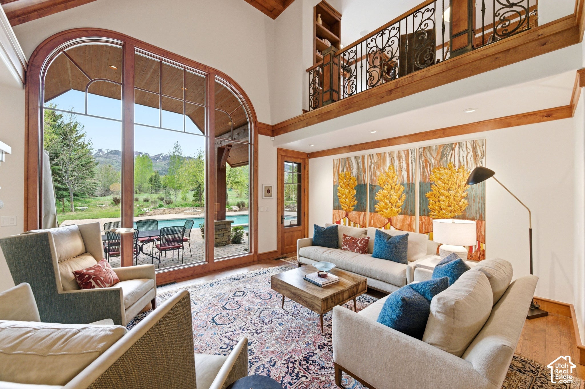 1042 QUARRY MOUNTAIN LN