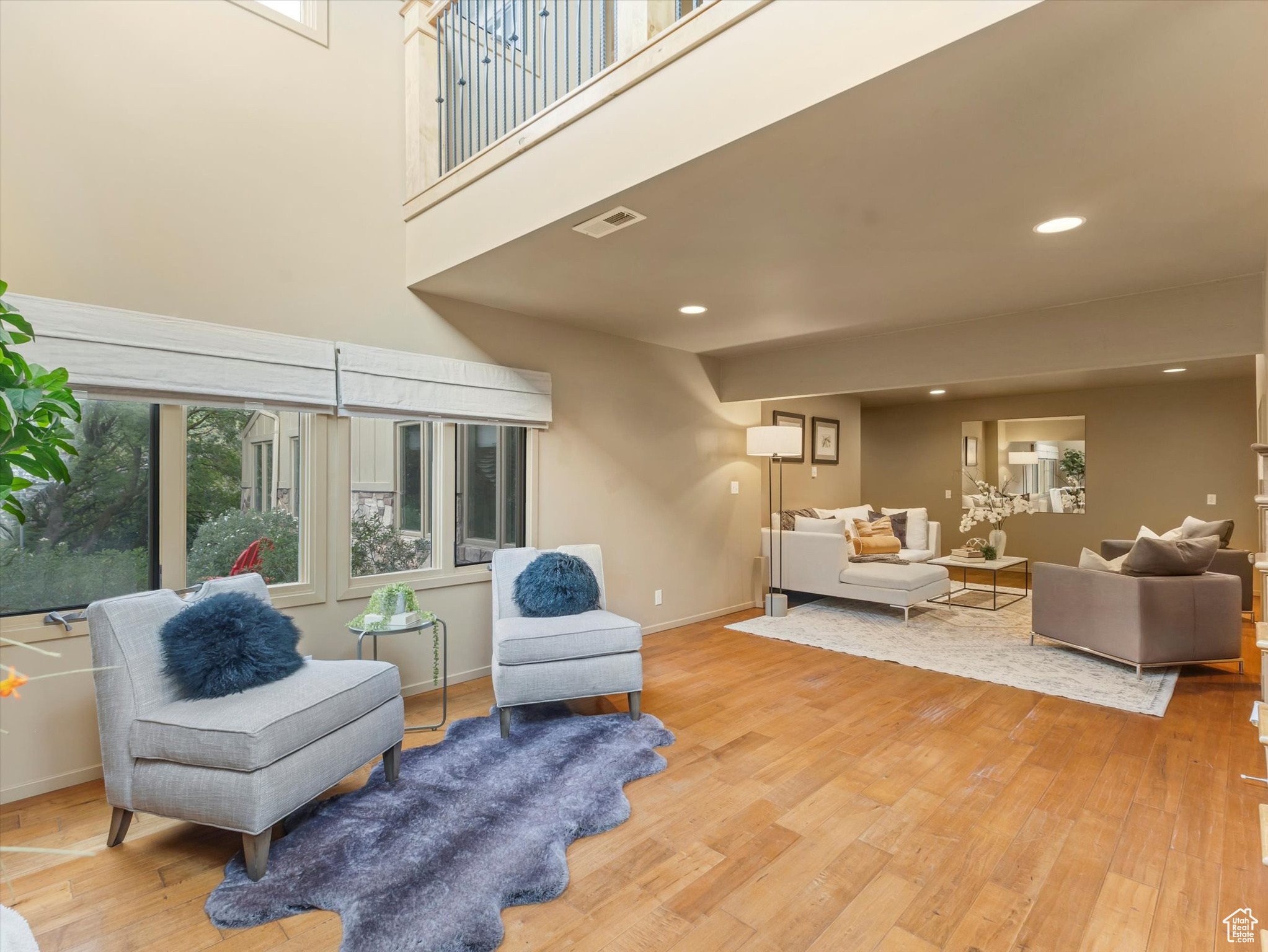 MT OLYMPUS COVE #12 - Residential