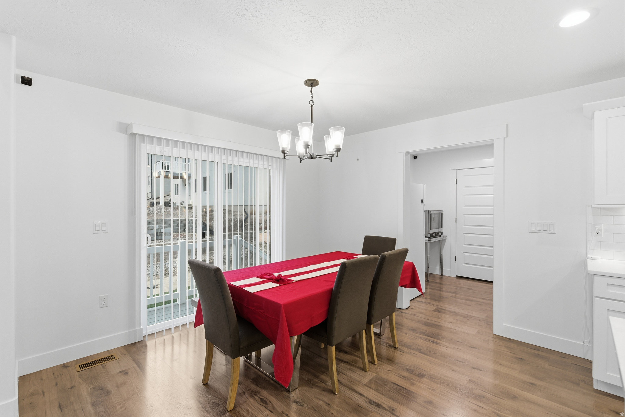 RIDGEHORNE - Residential