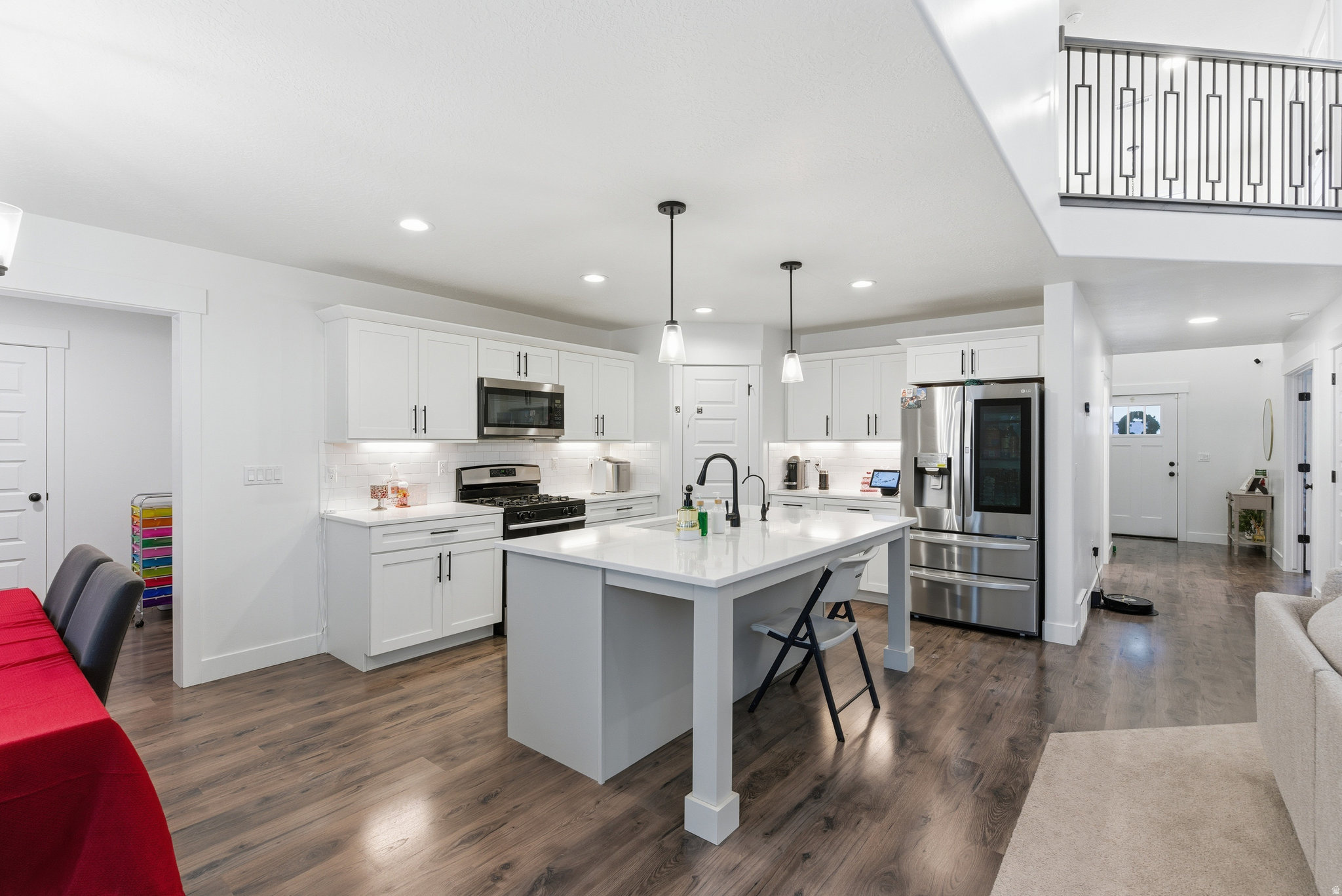 RIDGEHORNE - Residential