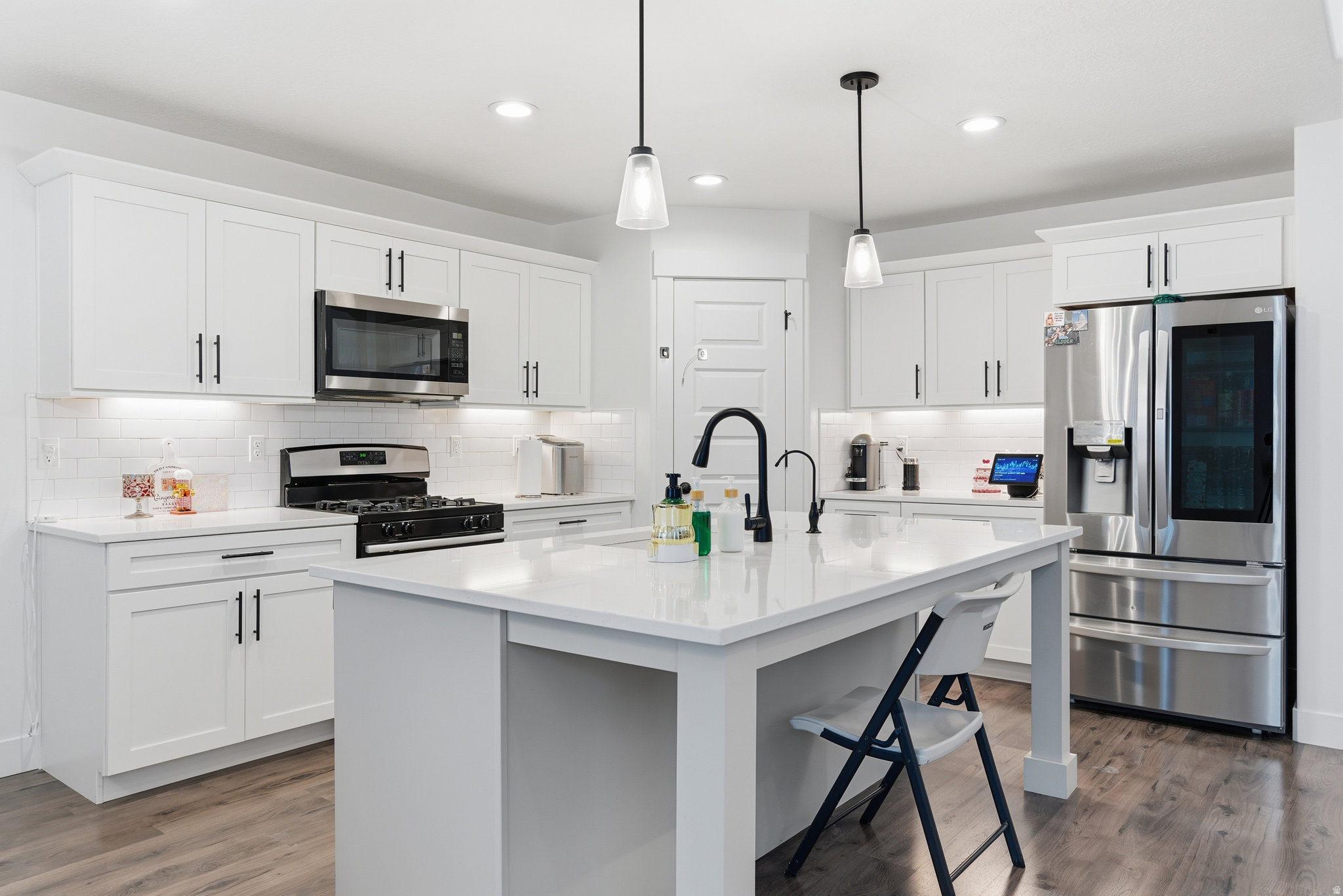 RIDGEHORNE - Residential