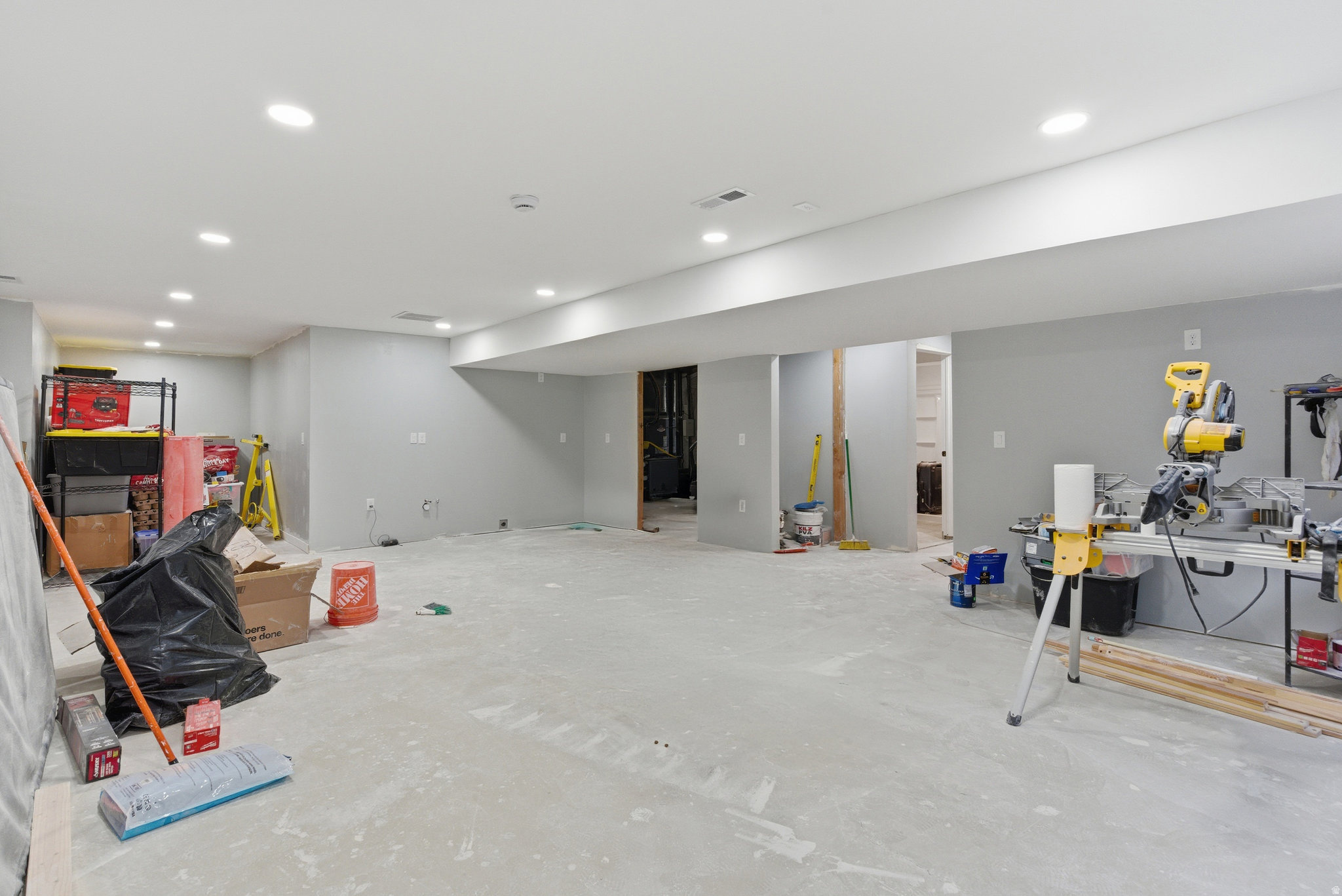 RIDGEHORNE - Residential