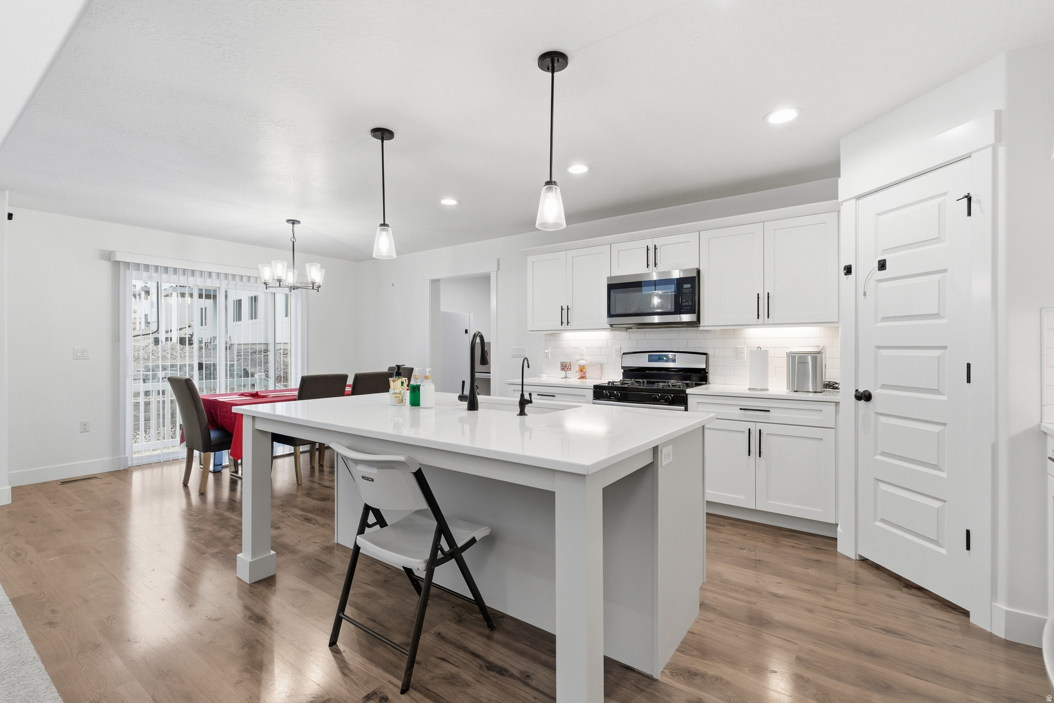 RIDGEHORNE - Residential