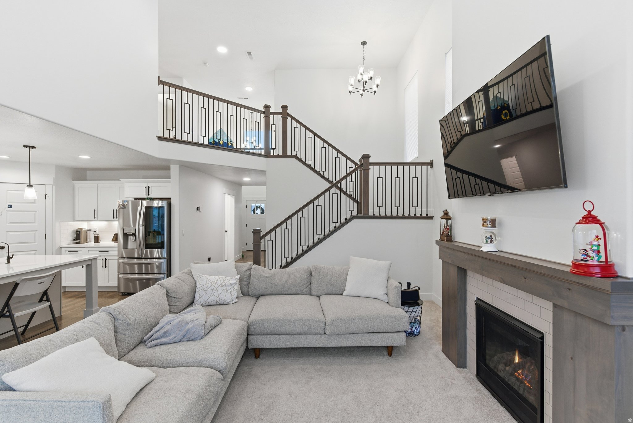 RIDGEHORNE - Residential