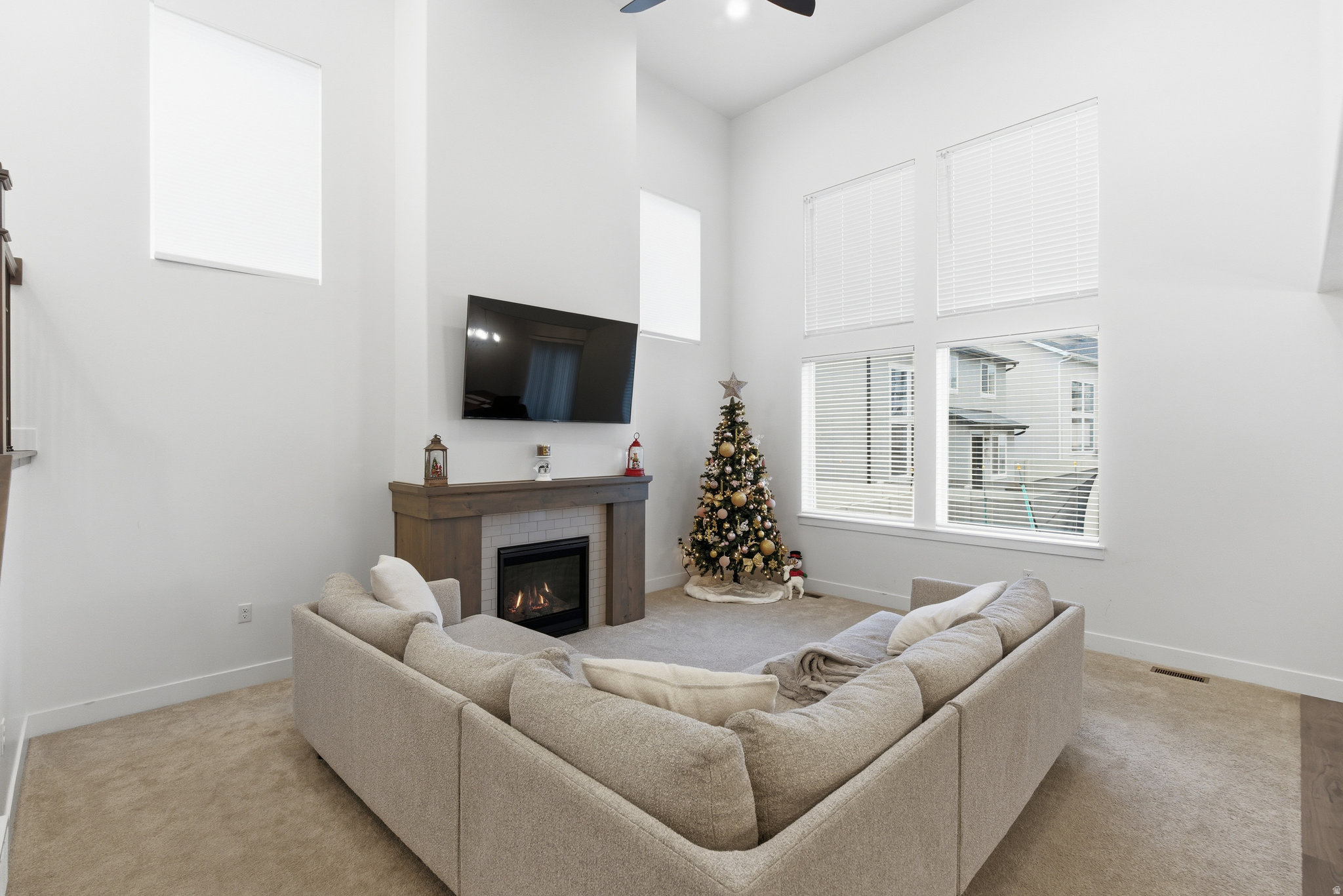 RIDGEHORNE - Residential