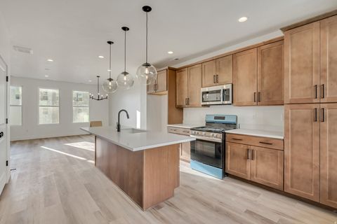 Tiny photo for 1484 W KIERA CT #146, Farmington, UT 84025 (MLS # 2139696)