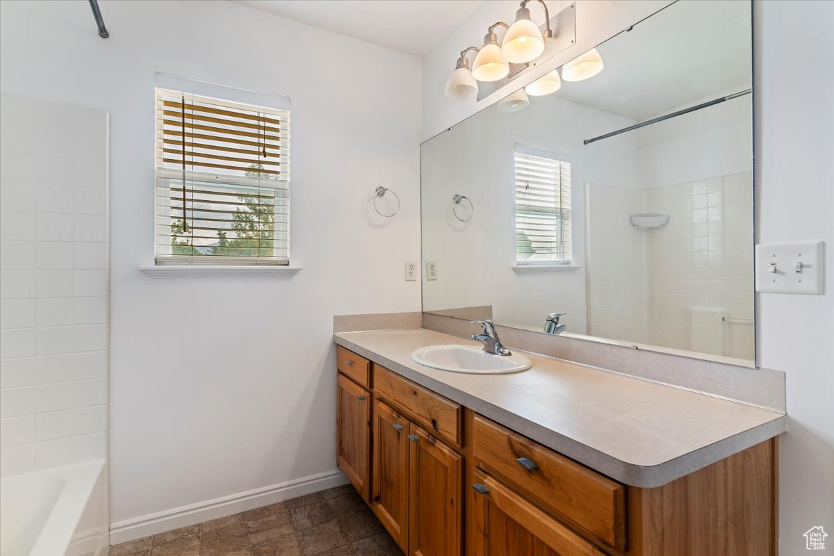 LAKE PT VILLAGE - Residential