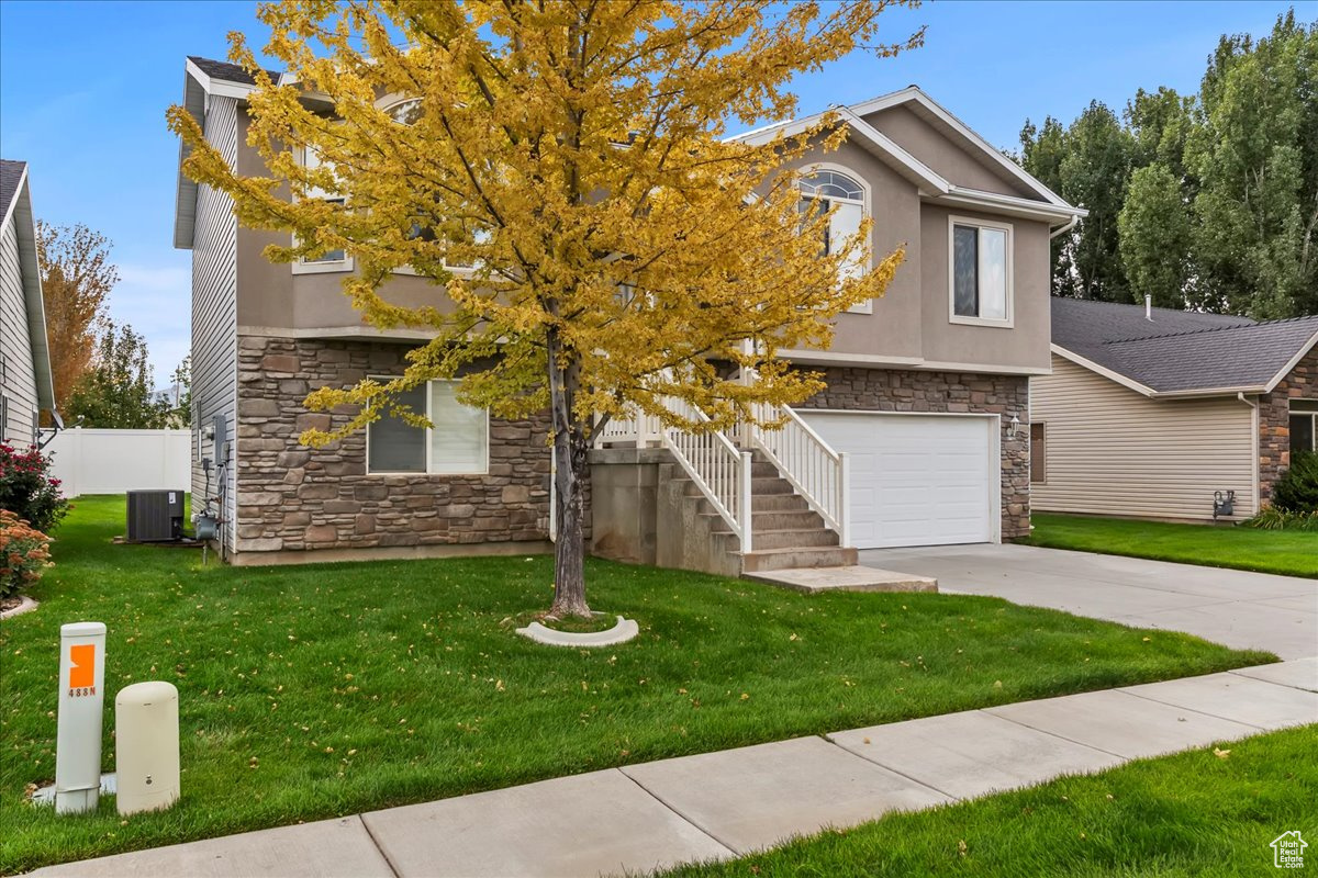 LAKE PT VILLAGE - Residential