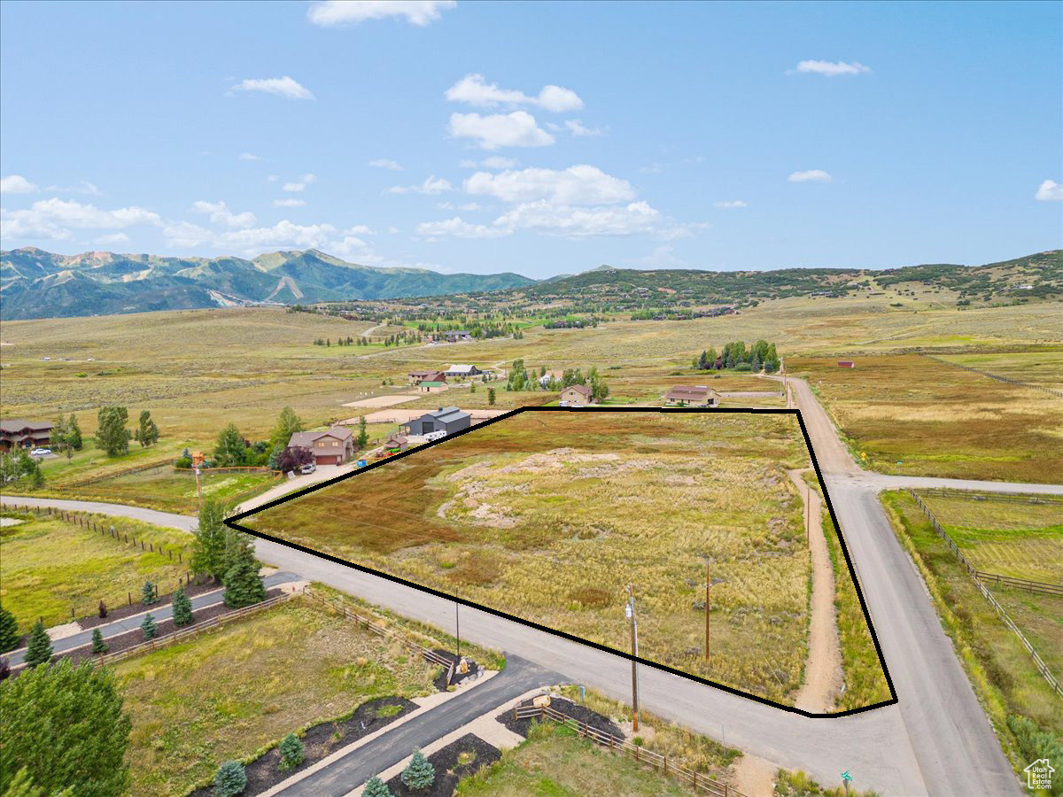 SILVER CREEK ESTATES - Land