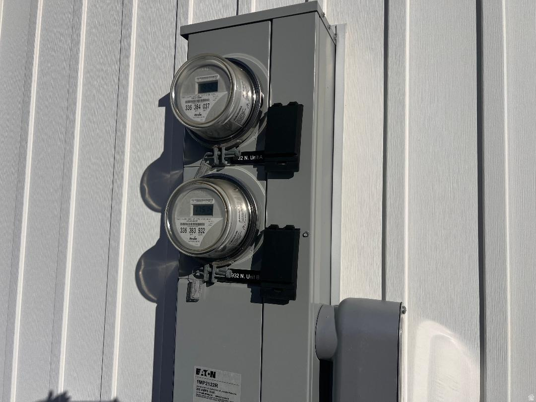 MOUNTAIN HAWK - Residential Income