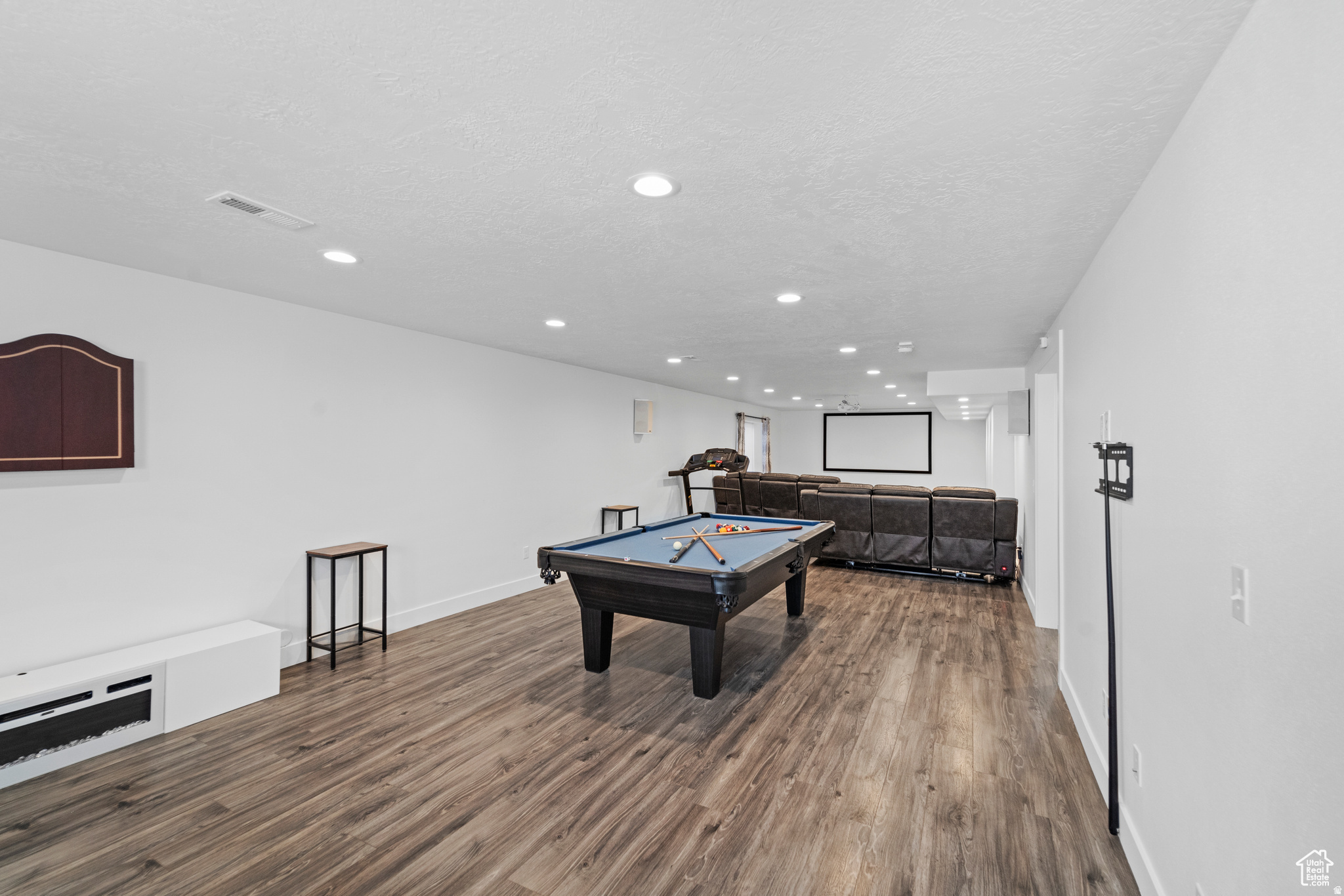 NORTH TEMPLE ESTATES - Residential