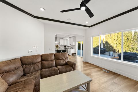 Tiny photo for 4552 W WINDSOR CIR N, Pleasant Grove, UT 84062 (MLS # 2154264)