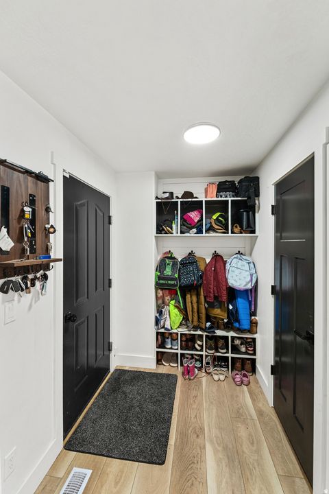 Tiny photo for 4552 W WINDSOR CIR N, Pleasant Grove, UT 84062 (MLS # 2154264)