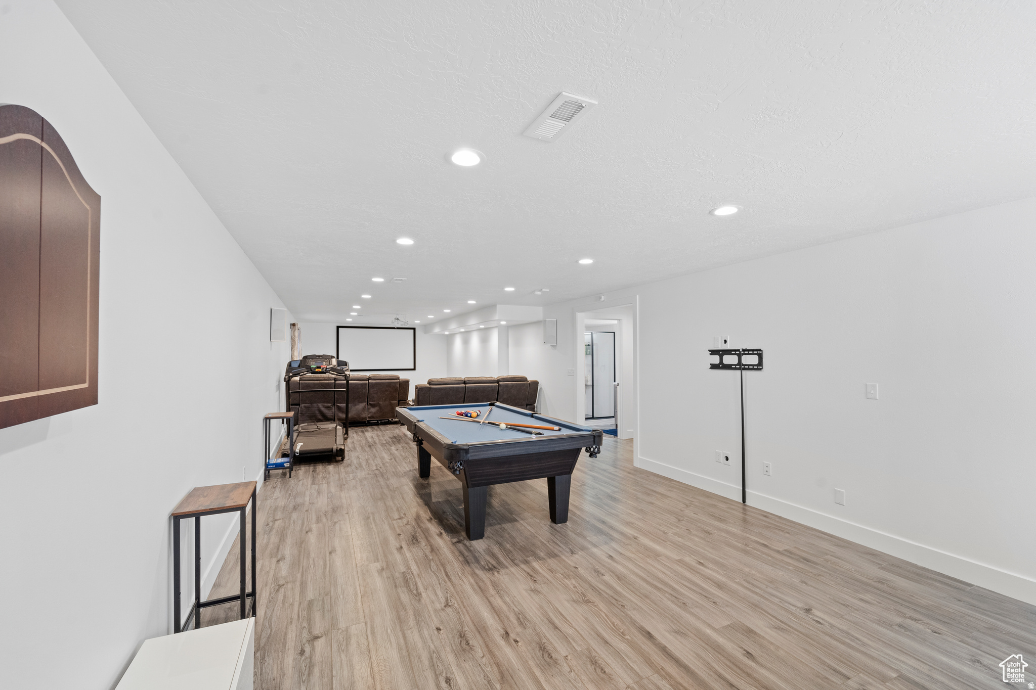 NORTH TEMPLE ESTATES - Residential