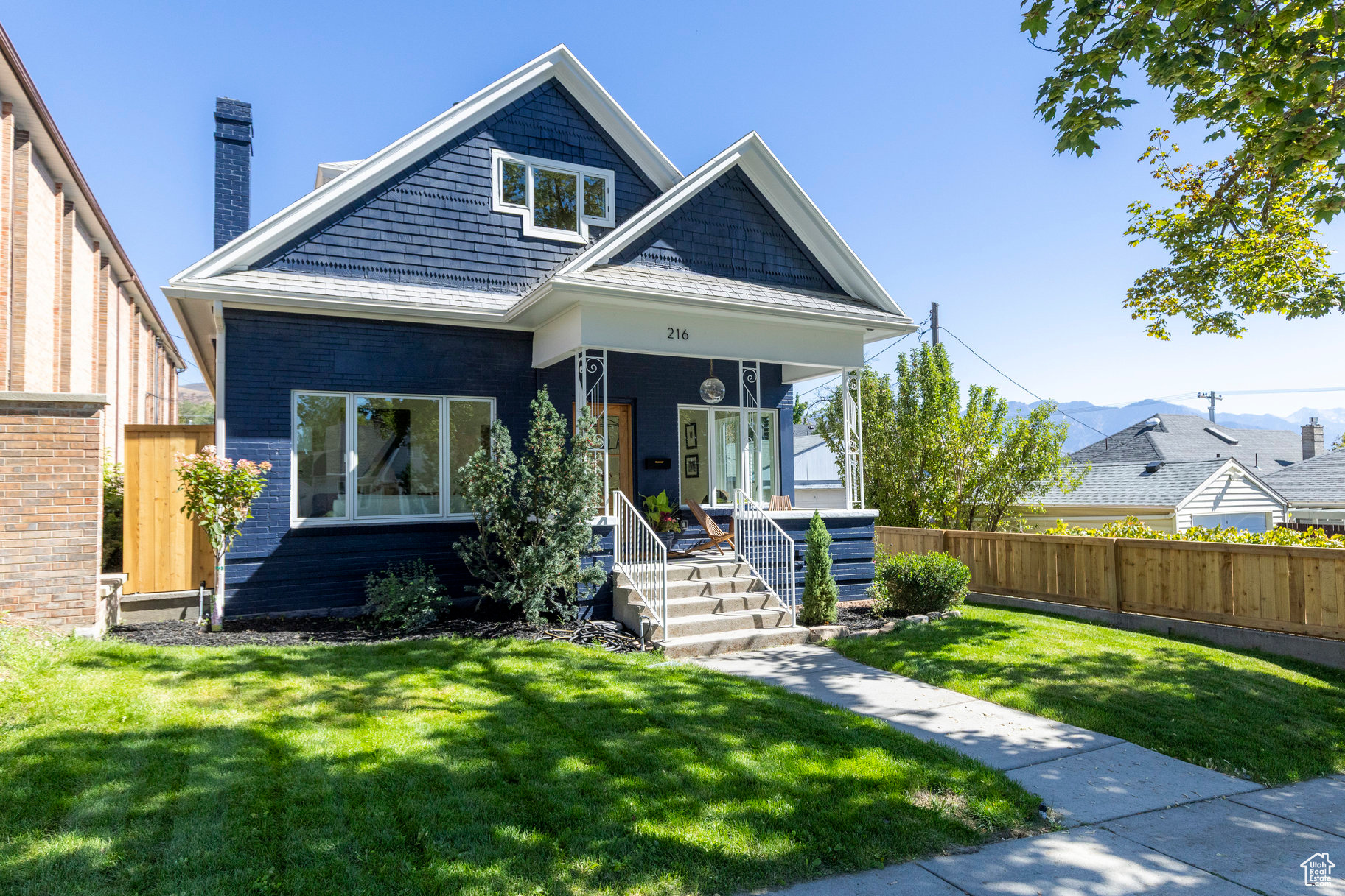 AVENUES - Residential