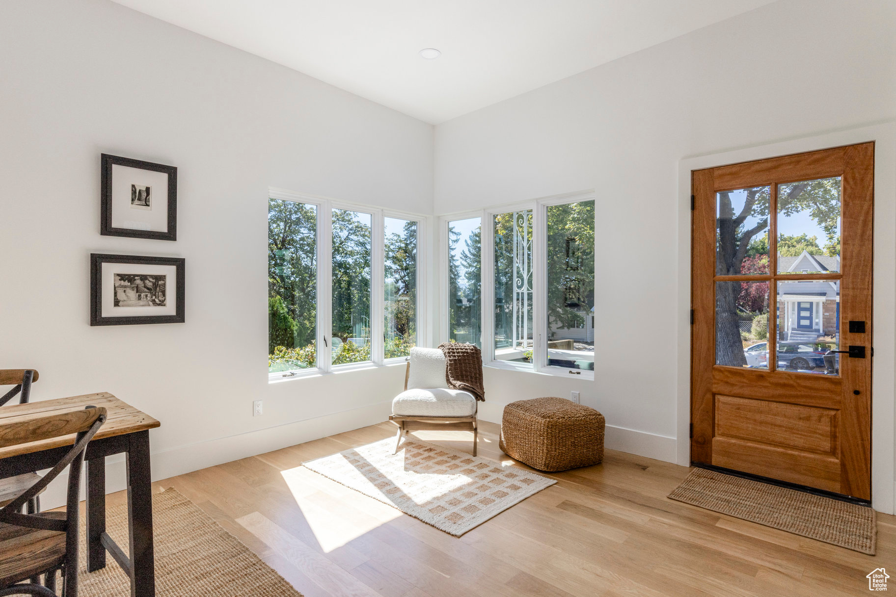 AVENUES - Residential