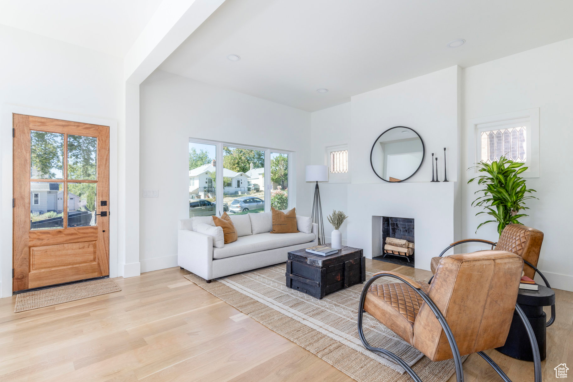 AVENUES - Residential