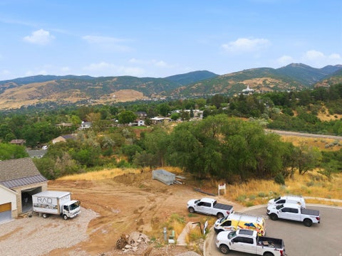Tiny photo for 795 E ABBY LN #5, Bountiful, UT 84010 (MLS # 2159688)