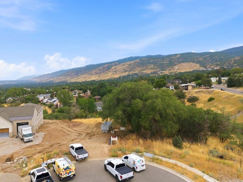 Tiny photo for 795 E ABBY LN #5, Bountiful, UT 84010 (MLS # 2159688)