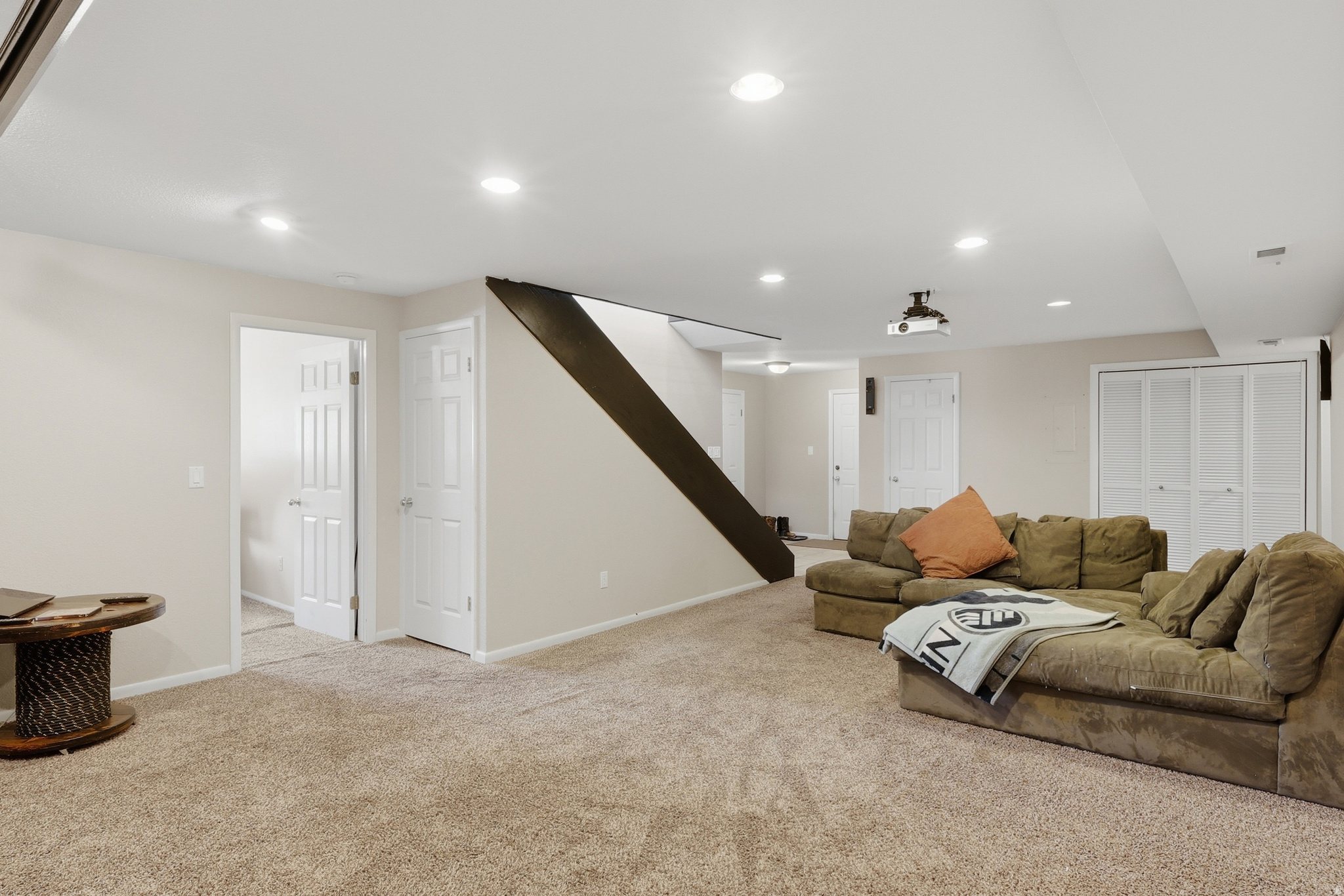 SALEM HILLS - Residential