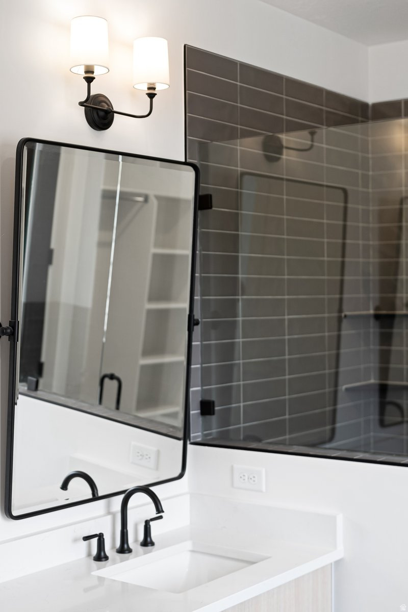 OAKHAVEN PARK - Residential