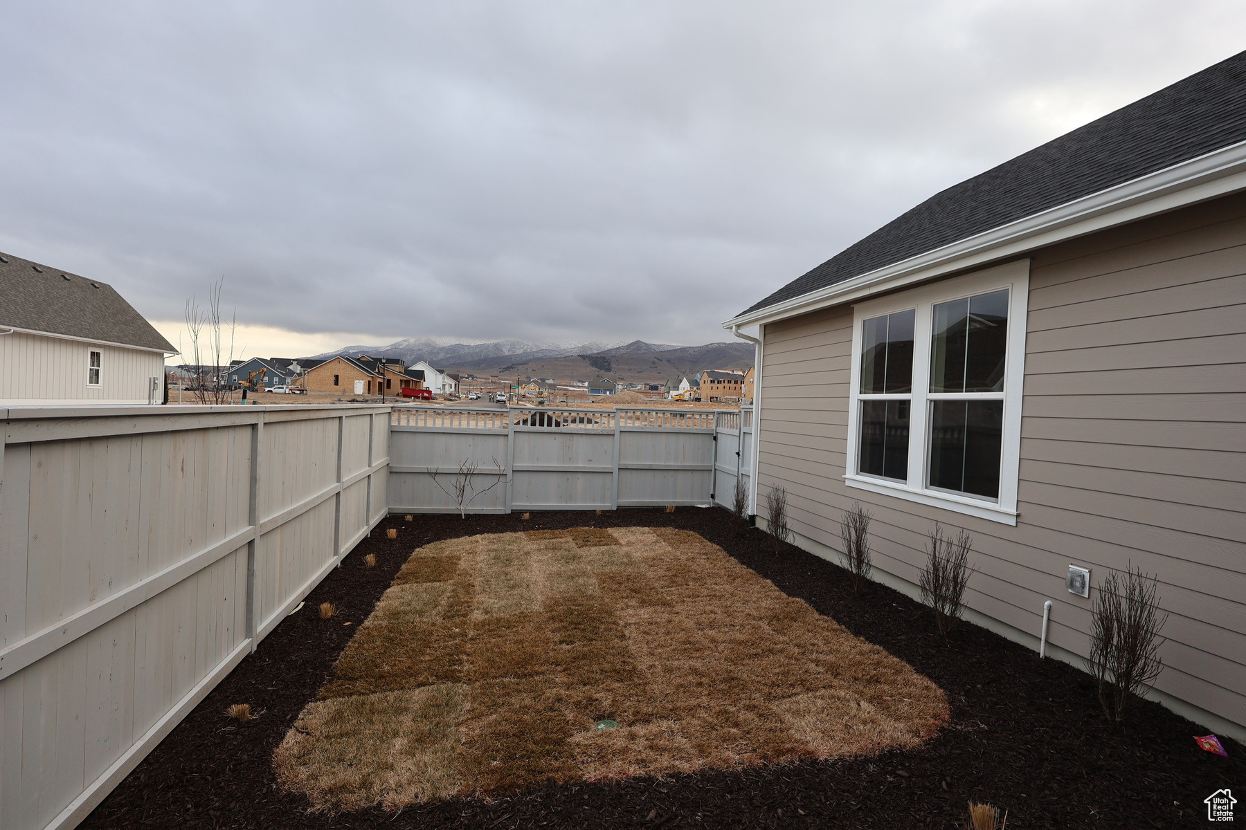 879 W Halvorsen Pkwy, Saratoga Springs, Utah image 4