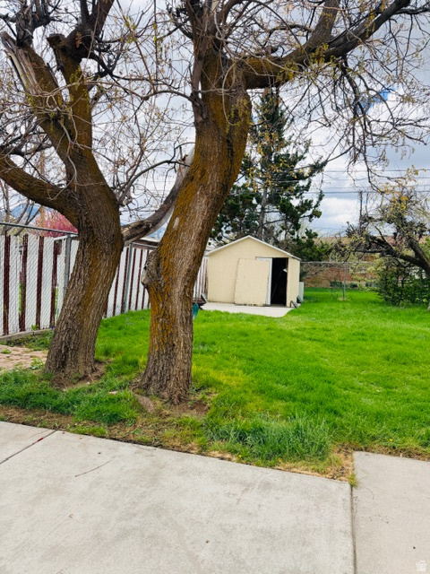 EYRIE MEADOW - Residential