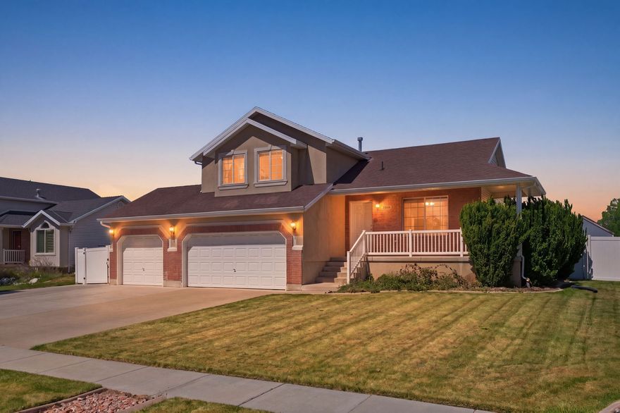 Great 5 bed home that's move in ready. Super clean and ready for you. 3 car garage AND Rv parking. Warm, cozy with lots of space to spread out. South facing lot to help with the snow melt.  Huge fenced back yard to entertain, play, or tinker in the raised veggie gardens. Easy to show.