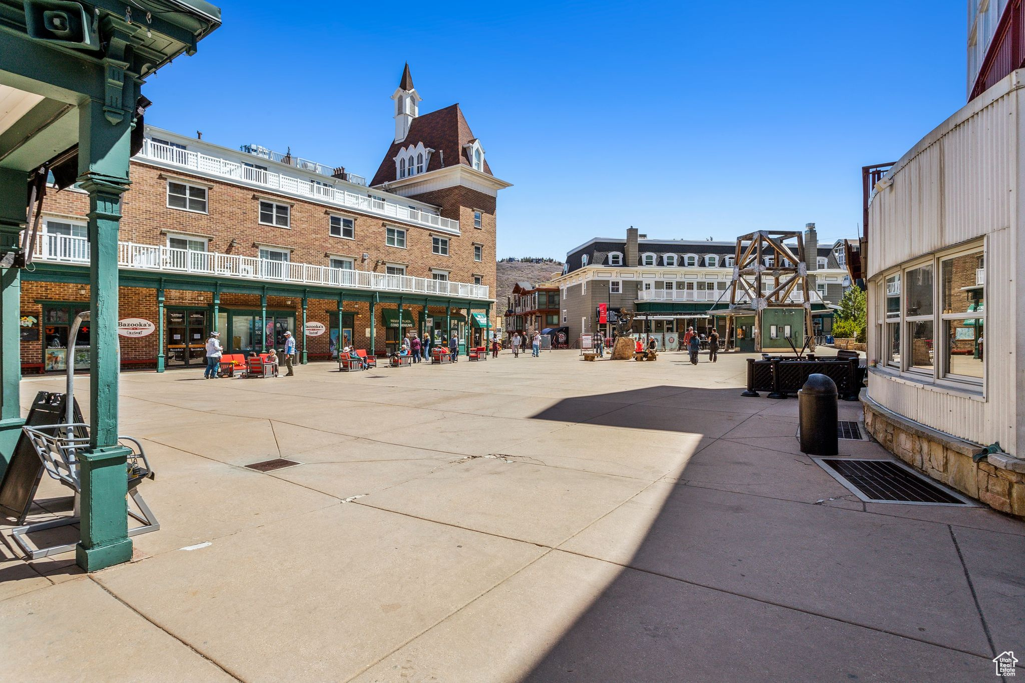 VILLAGE LOFT CONDOMINIUMS - Residential