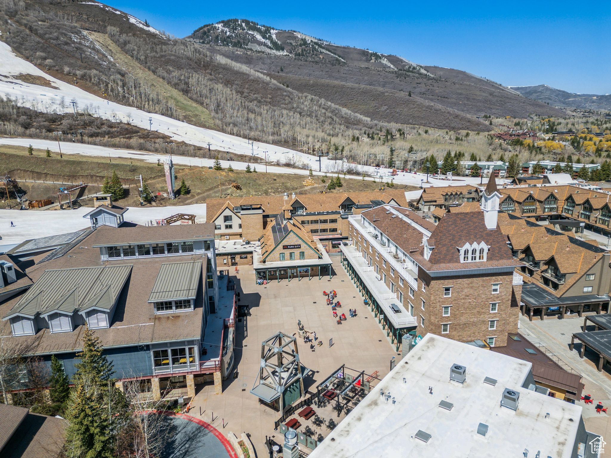 VILLAGE LOFT CONDOMINIUMS - Residential