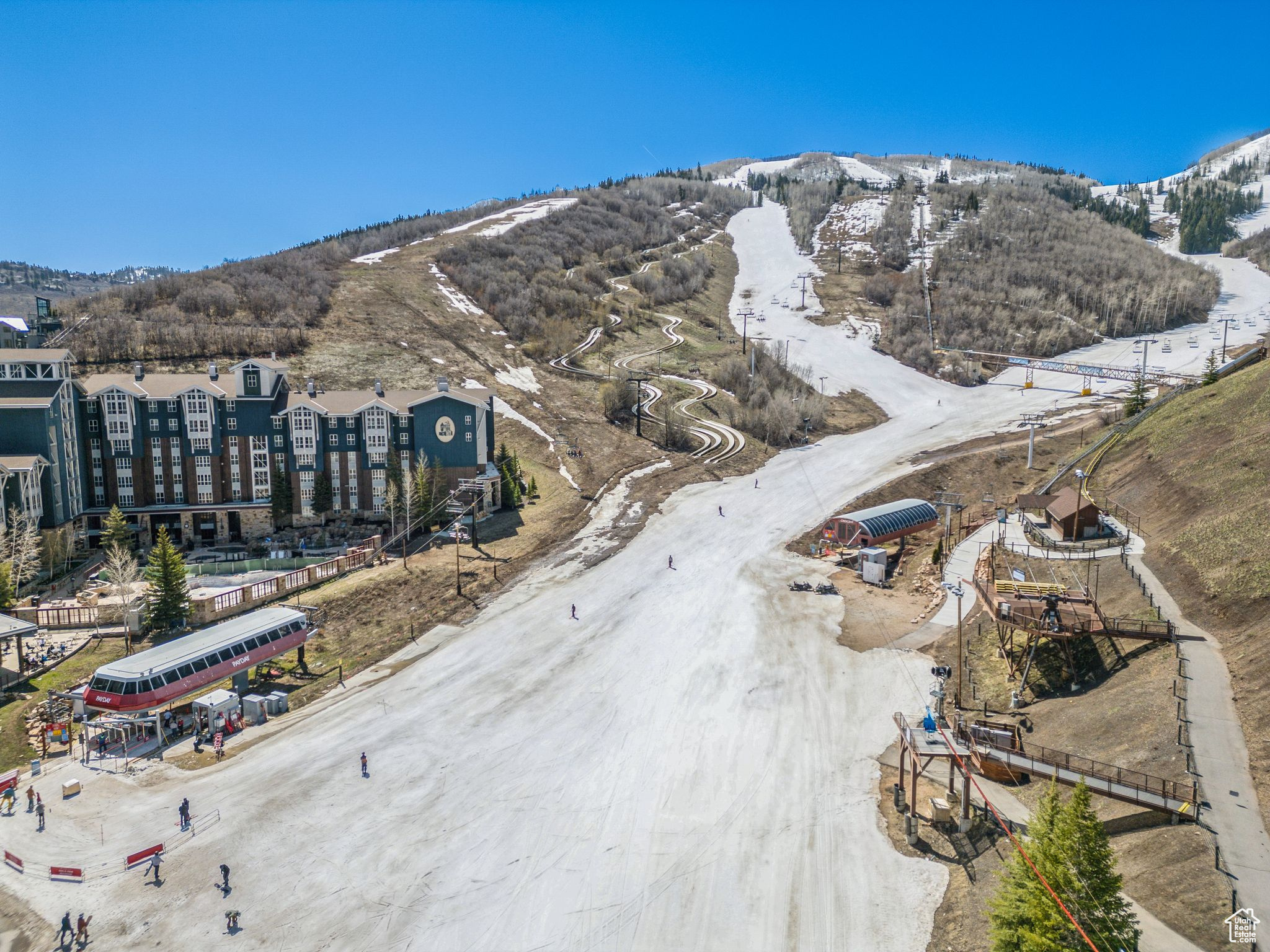 VILLAGE LOFT CONDOMINIUMS - Residential